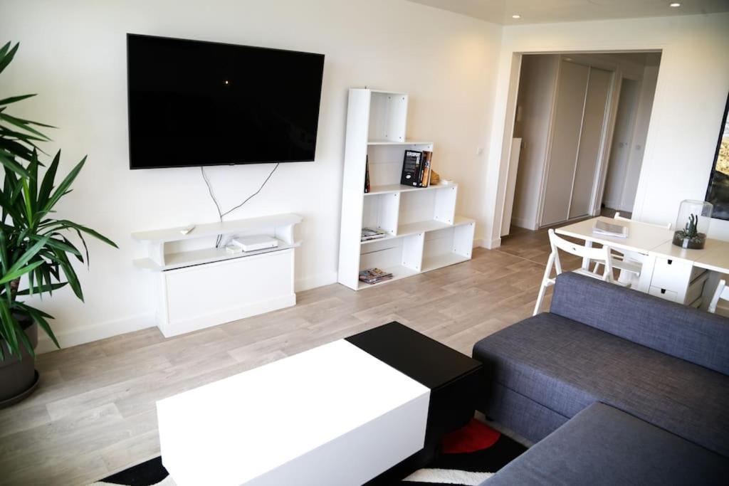 Le Refuge Blesois Avec Parking Prive - Blesois Refuge With Private Parking Apartment Блоа Екстериор снимка